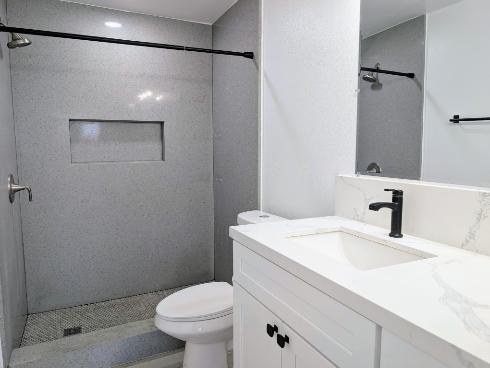 12635 Main 221 , Garden Grove, CA