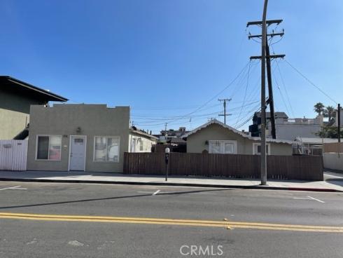 214 Walnut Avenue, Huntington Beach, CA