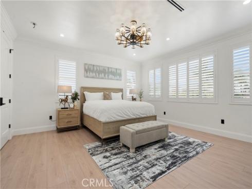 21861 Vacation Ln Lane, Huntington Beach, CA