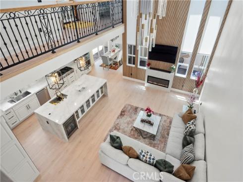 21861 Vacation Ln Lane, Huntington Beach, CA