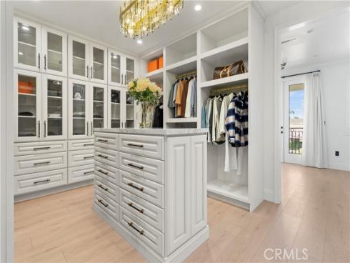 21861 Vacation Ln Lane, Huntington Beach, CA