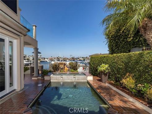 17022 Marinabay Drive, Huntington Beach, CA