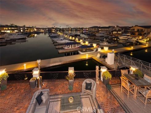 17022 Marinabay Drive, Huntington Beach, CA