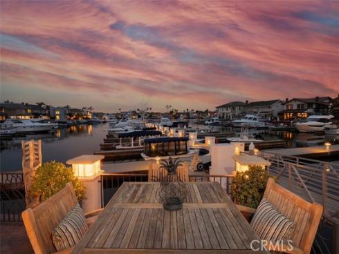 17022 Marinabay Drive, Huntington Beach, CA