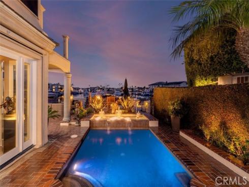 17022 Marinabay Drive, Huntington Beach, CA