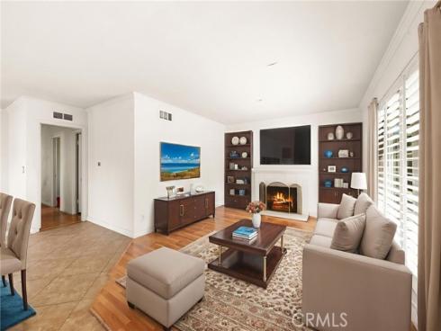 20401 Somerville Lane, Huntington Beach, CA