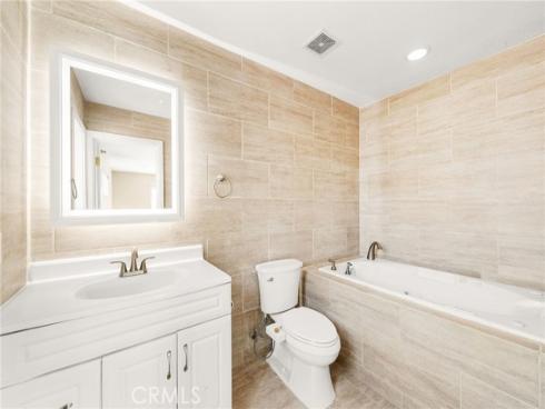 20401 Somerville Lane, Huntington Beach, CA