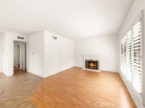 20401 Somerville Lane, Huntington Beach, CA