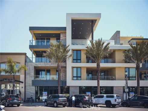 414 Main Street 330