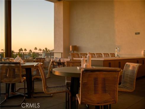 414 Main 330 Street, Huntington Beach, CA