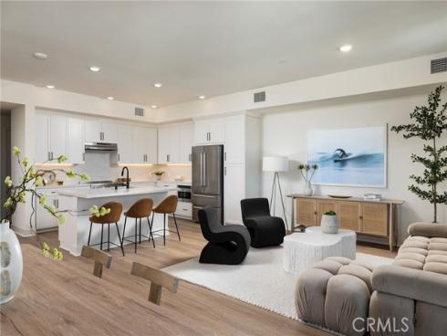 414 Main 330 Street, Huntington Beach, CA