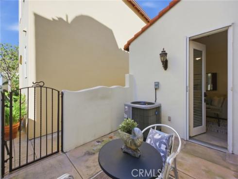 328 5th street , Huntington Beach, CA