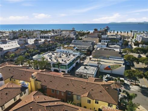 328  5th street  , Huntington Beach, CA