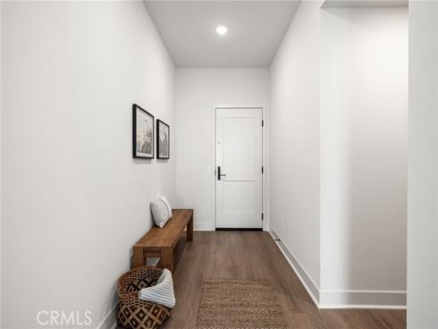 414  Main St  300 , Huntington Beach, CA