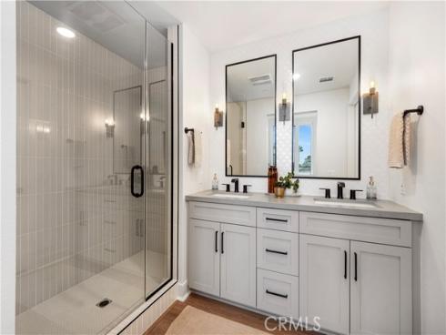 414  Main St  300 , Huntington Beach, CA