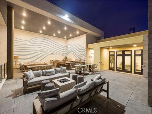 414  Main St  300 , Huntington Beach, CA