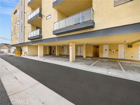 414  Main St  300 , Huntington Beach, CA