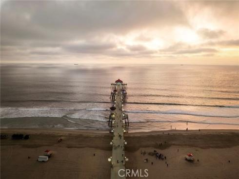 414  Main St  300 , Huntington Beach, CA