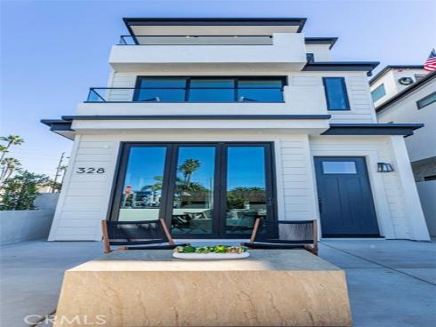 328 3rd , Huntington Beach, CA