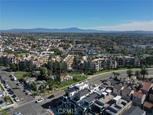 328 3rd , Huntington Beach, CA