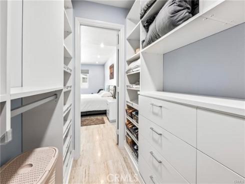 16255 Pacific Cir. 202 , Huntington Beach, CA