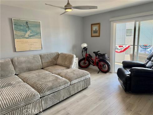 16255 Pacific Cir. 202 , Huntington Beach, CA