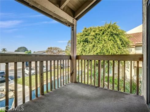 4791  Lago Drive  200 , Huntington Beach, CA