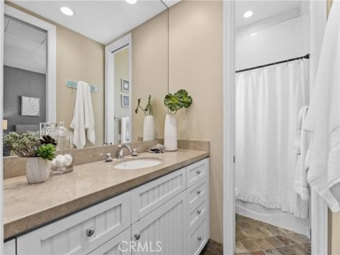 613 12th , Huntington Beach, CA