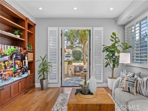 613 12th , Huntington Beach, CA