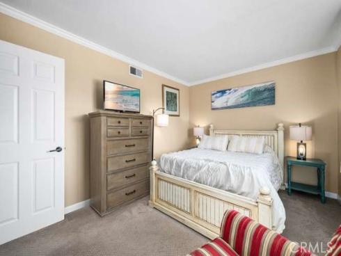 16673  Arbor  , Huntington Beach, CA