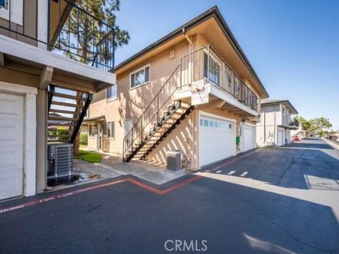 16673  Arbor  , Huntington Beach, CA