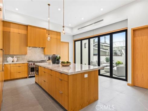 1828 Pine Street, Huntington Beach, CA