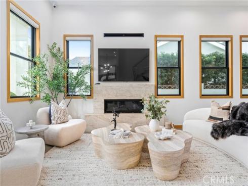 1828 Pine Street, Huntington Beach, CA