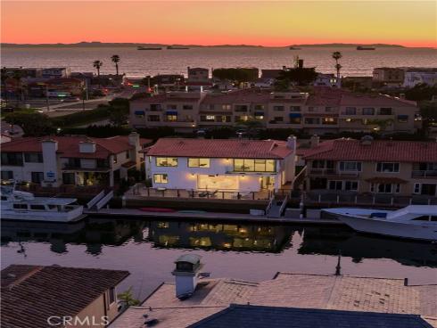 16572 Grimaud , Huntington Beach, CA