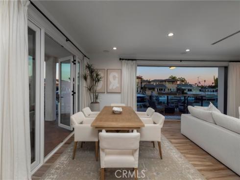 16572 Grimaud , Huntington Beach, CA