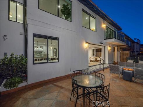16572 Grimaud , Huntington Beach, CA