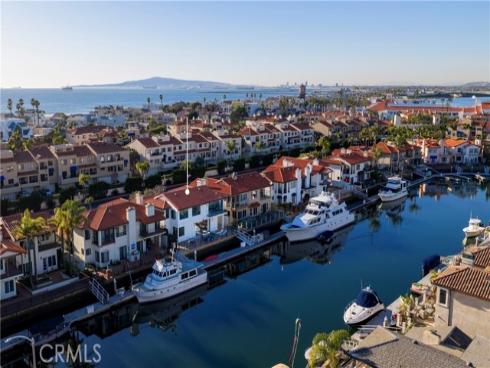 16572 Grimaud , Huntington Beach, CA