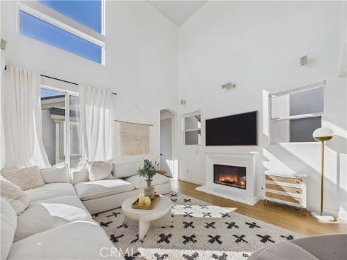 1201 Delaware Street, Huntington Beach, CA