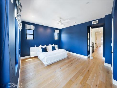 1017  Delaware   Street, Huntington Beach, CA