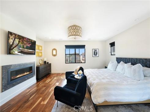 1017  Delaware   Street, Huntington Beach, CA