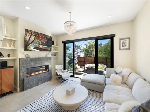 1017  Delaware   Street, Huntington Beach, CA