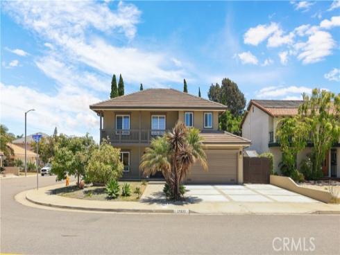 21822 Seacrest Ln