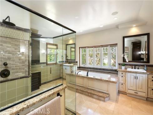 21822  Seacrest Ln  , Huntington Beach, CA