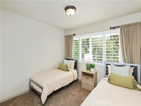 21822  Seacrest Ln  , Huntington Beach, CA