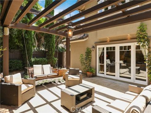 21822  Seacrest Ln  , Huntington Beach, CA