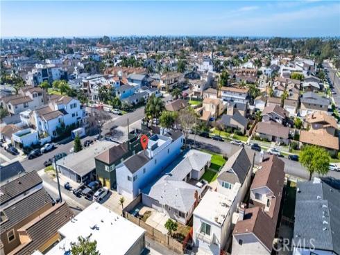 1208 California Street, Huntington Beach, CA