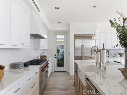 17007 Edgewater Lane, Huntington Beach, CA
