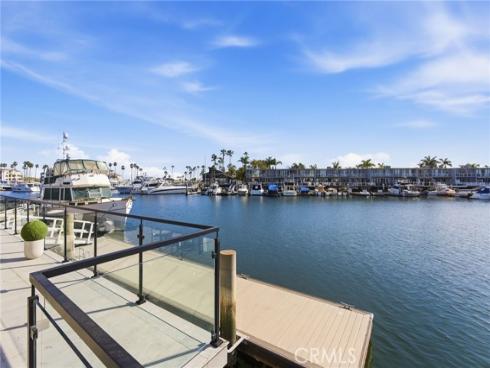 17007 Edgewater Lane, Huntington Beach, CA