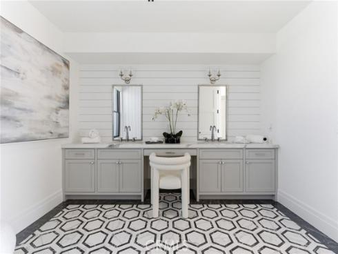 17007 Edgewater Lane, Huntington Beach, CA