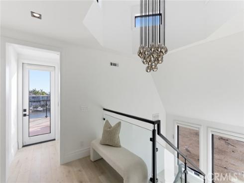 17007 Edgewater Lane, Huntington Beach, CA